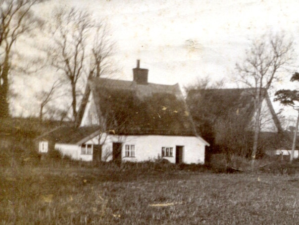 Clavers Cottage - early 1900s ?